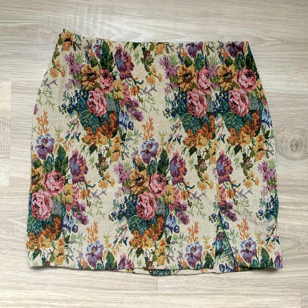 Beautiful 00 Floral Mini Skirt